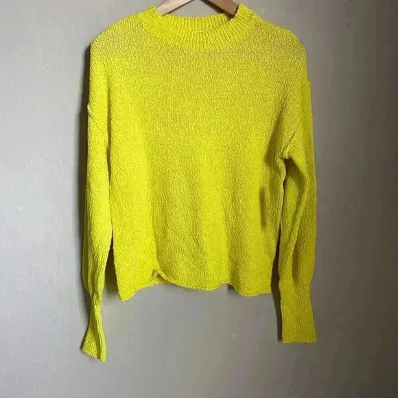 Abound Drop Shoulder‎ Knit Sweater Size Medium - Picture 2 of 9